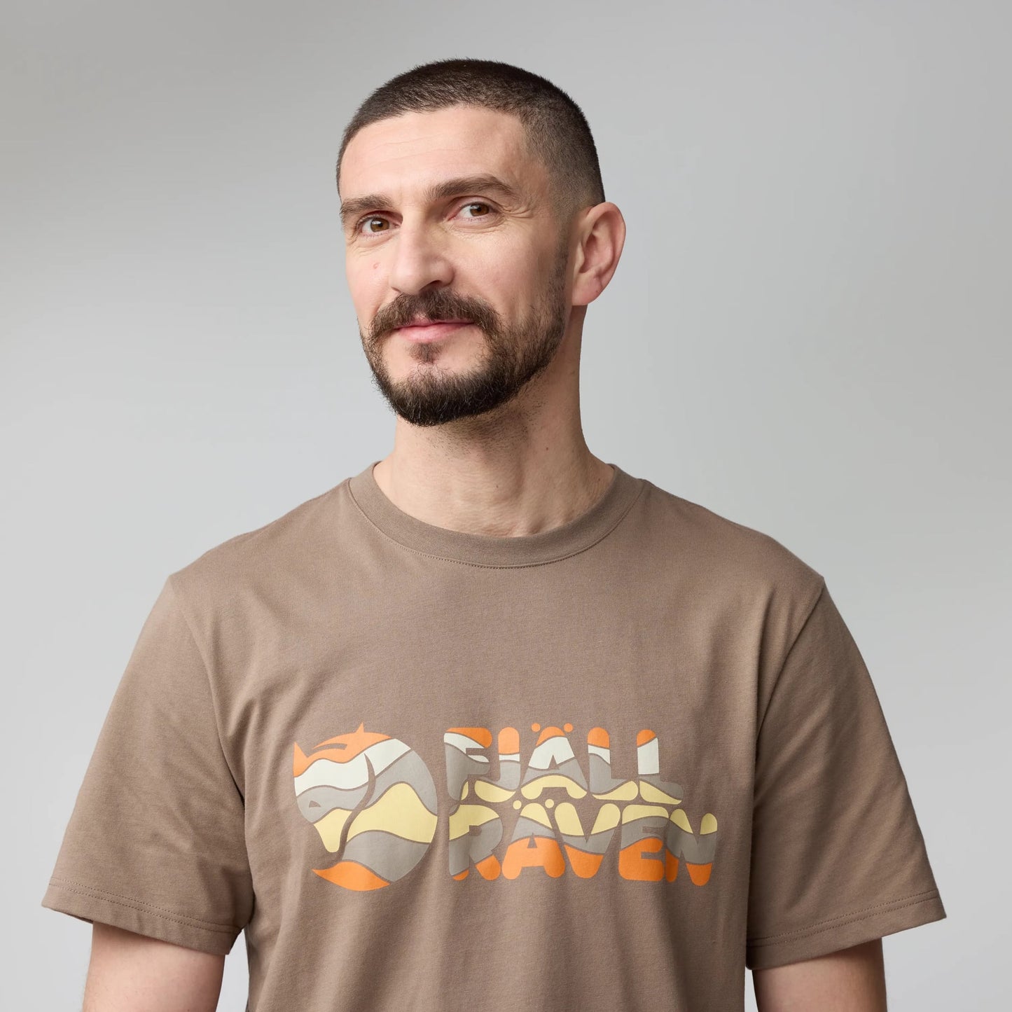 MULTICOLOR LOGO T-SHIRT M - US 9499